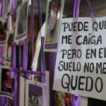 fotos de galeria de mujeres con frases