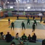 Personas del complejo crece y sacude en un partido de newcom