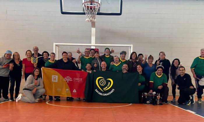 grupo de personas de newcom