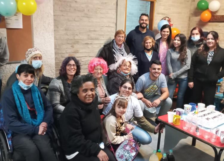 cumpleaños de la policlinica los angeles