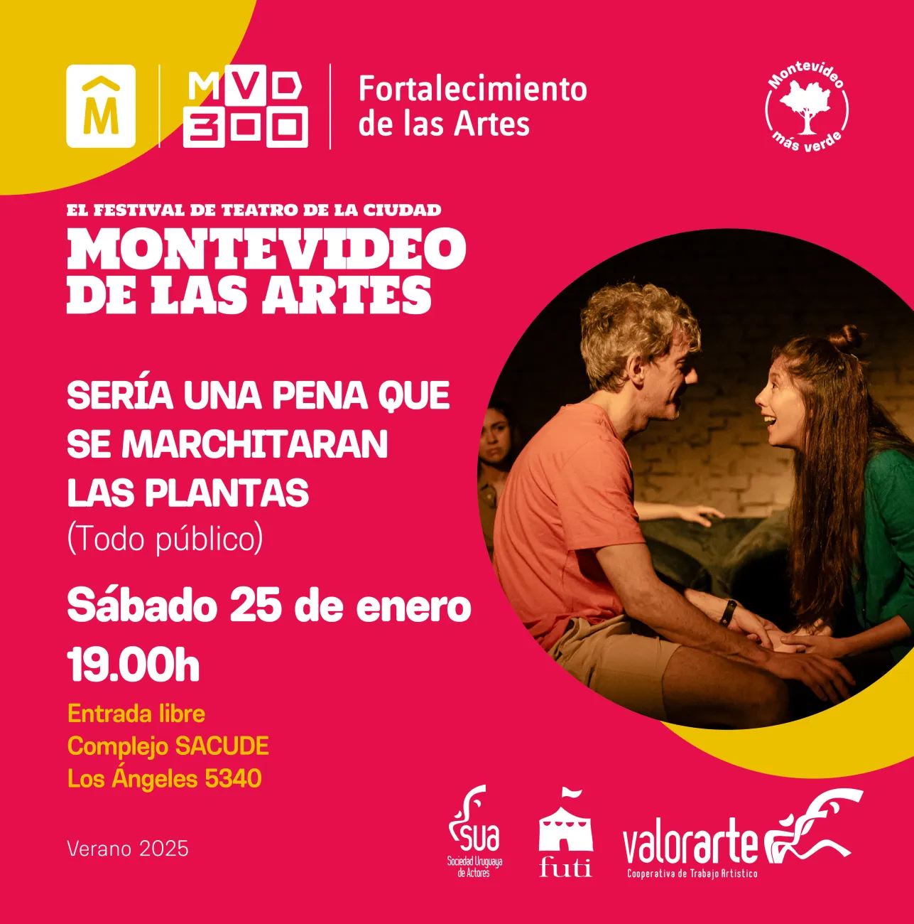 un hombre y una mujer se miran