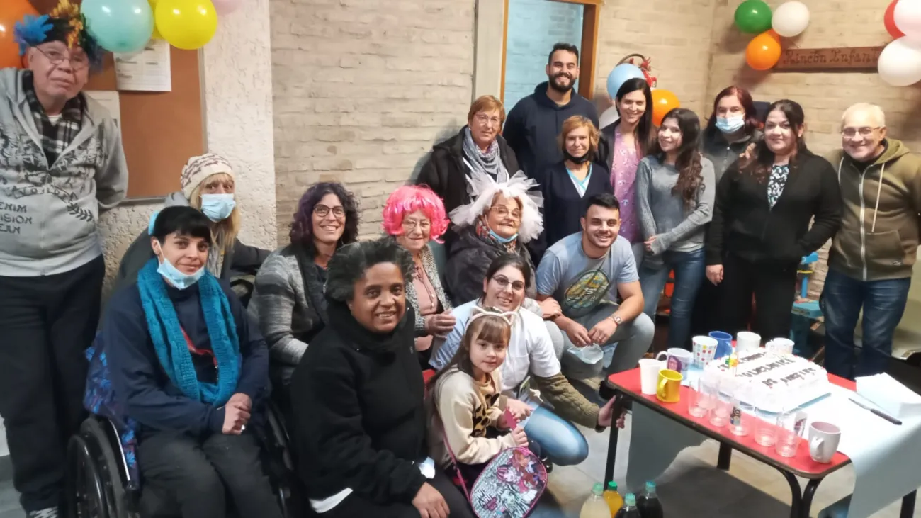 cumpleaños de la policlinica los angeles